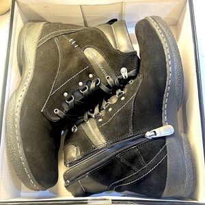 Blondo Studio B Baraka Women’s Ankle Booties. New in Box. Sz US 10M. Black …